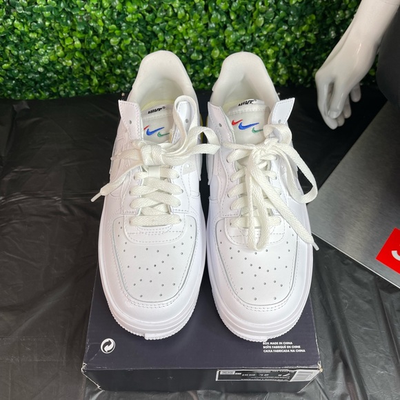 NIKE AiR FORCE 1 (FONTANKA) (Sz 7.5w) - Picture 2 of 4